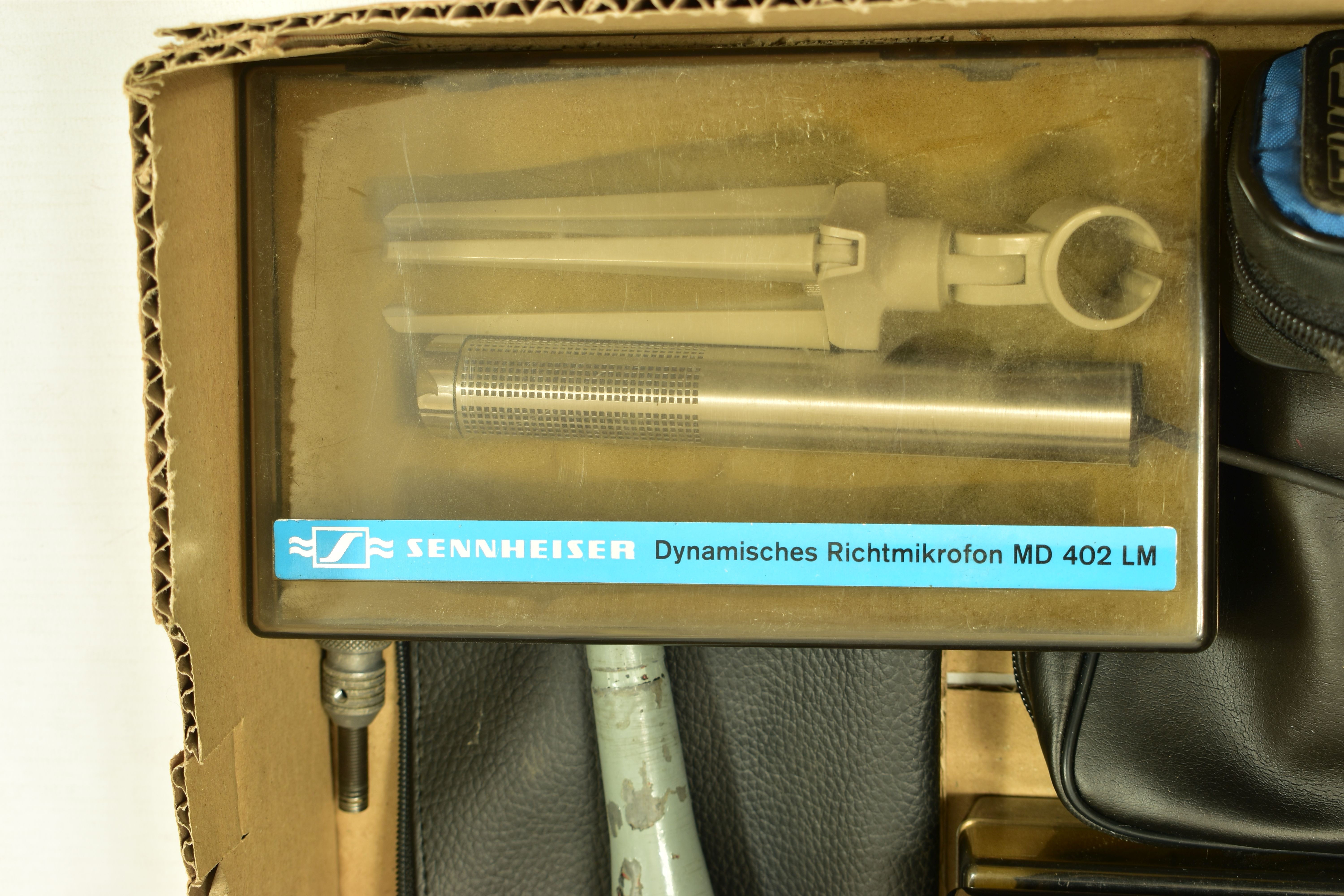 A TRAY CONTAINING NINE VINTAGE CONDENSOR MICROPHONES comprising of a Revox M3500, two Beyer M64 in - Image 4 of 7