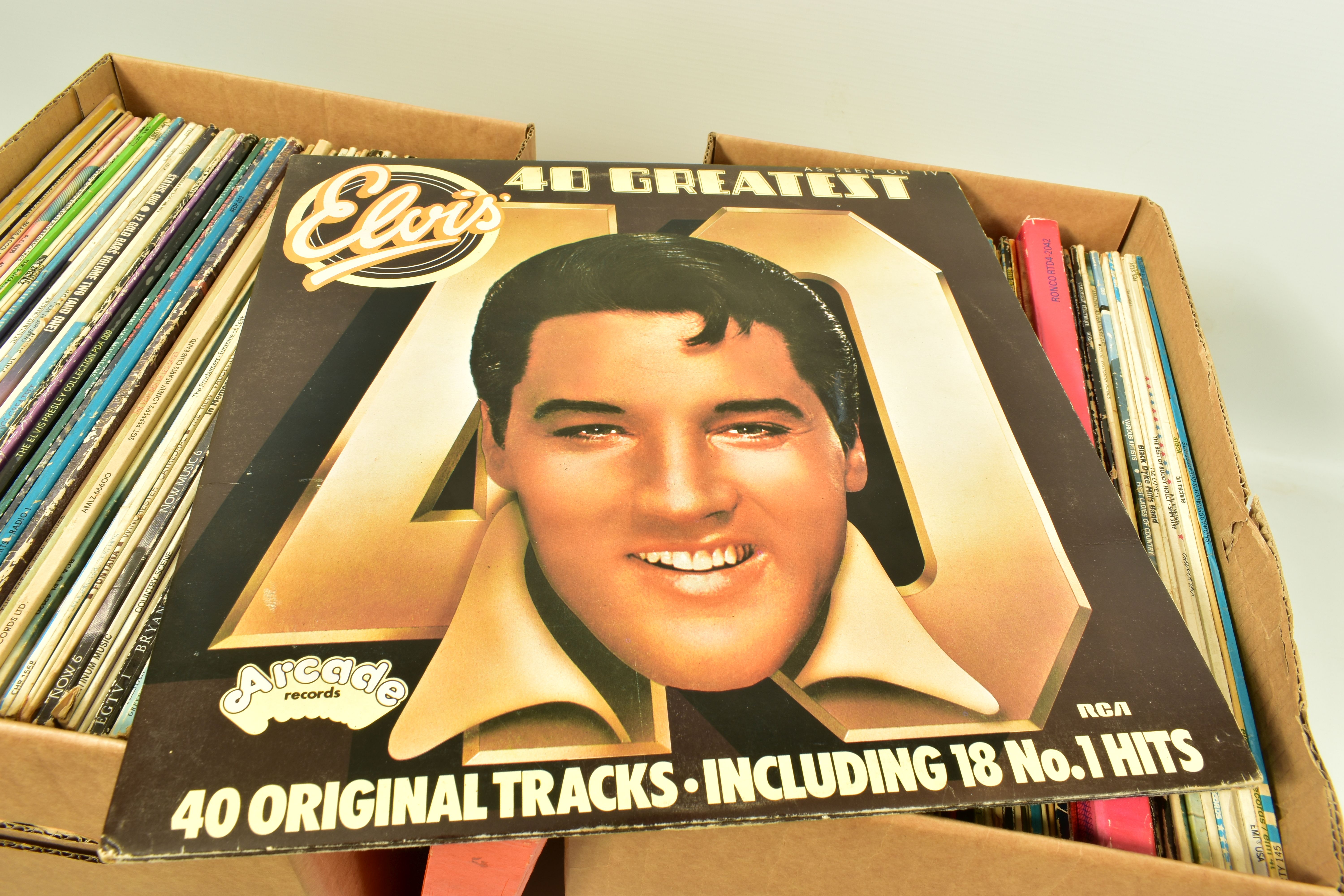 TWO TRAYS CONTAINING OVER ONE HUNDRED LPs by artists such as Rod Stewart, Abba, Queen, Elvis - Bild 6 aus 6