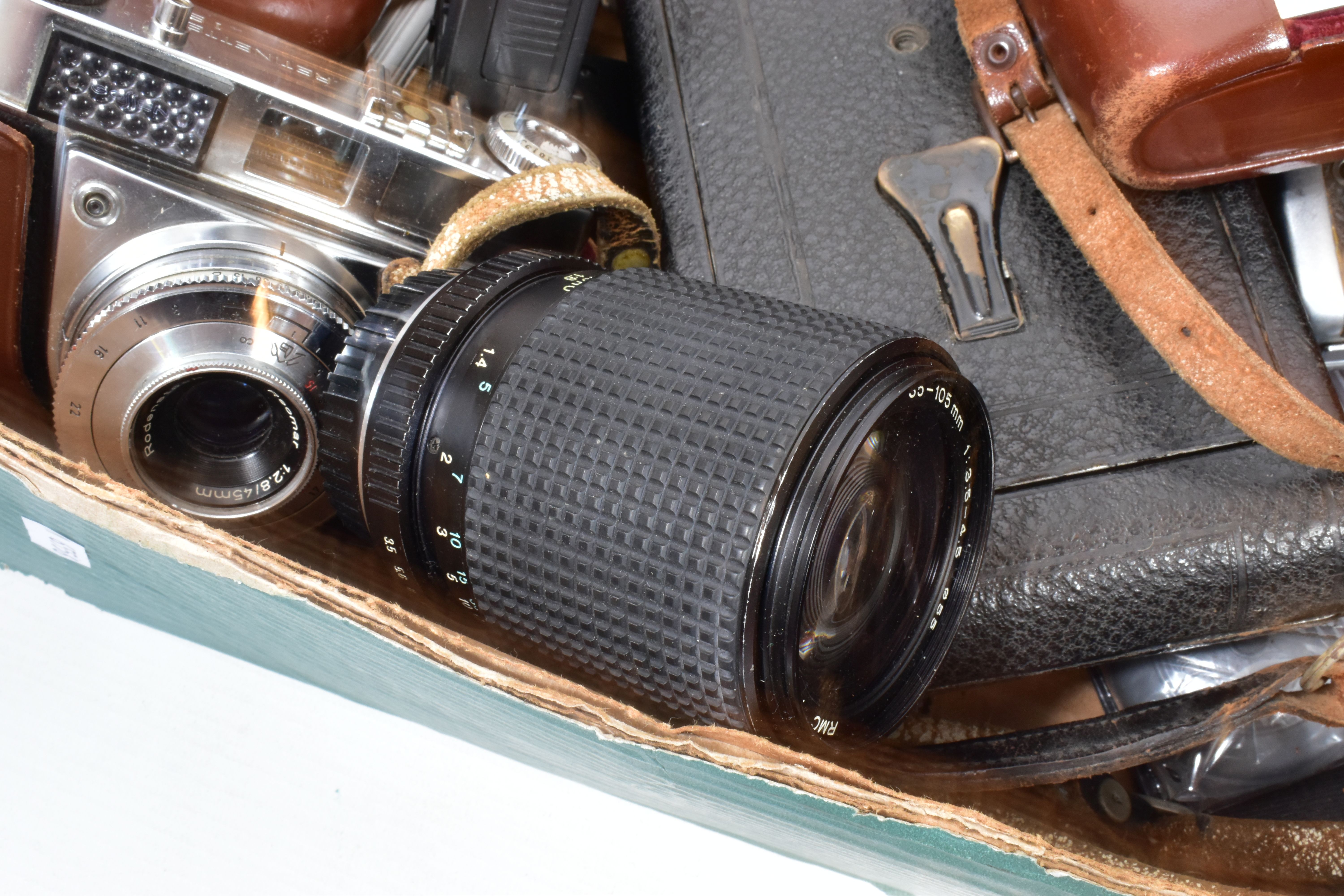 A TRAY CONTAINING CAMERAS AND EQUIPMENT including a Contax 139 Quartz with manual fitted with a Carl - Image 7 of 8