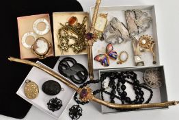 A BOX OF ASSORTED ITEMS, to include a yellow metal shell cameo brooch, a French jet beaded