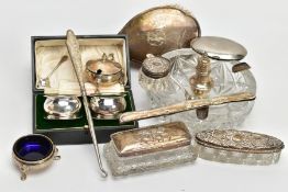 A BOX OF ASSORTED SILVER AND GLASS ITEMS, to include a cased set of two silver napkin rings, each