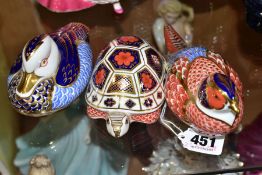 A ROYAL CROWN DERBY IMARI PHEASANT PAPERWEIGHT AND TWO OTHER ROYAL CROWN DERBY ANIMALS, the pheasant