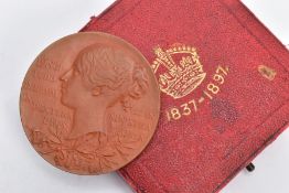 BRONZE VICTORIAN JUBILEE COMMEMORATIVE COIN, approximate gross weight 74.9 grams, encased in