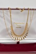 A 9CT GOLD CLEOPATRA NECKLACE AND CHAIN, a yellow gold fancy link chain, fitted with graduated