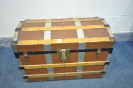 A VINTAGE DOMED TOP TRUNK, width 76cm x depth 44cm x height 52cm