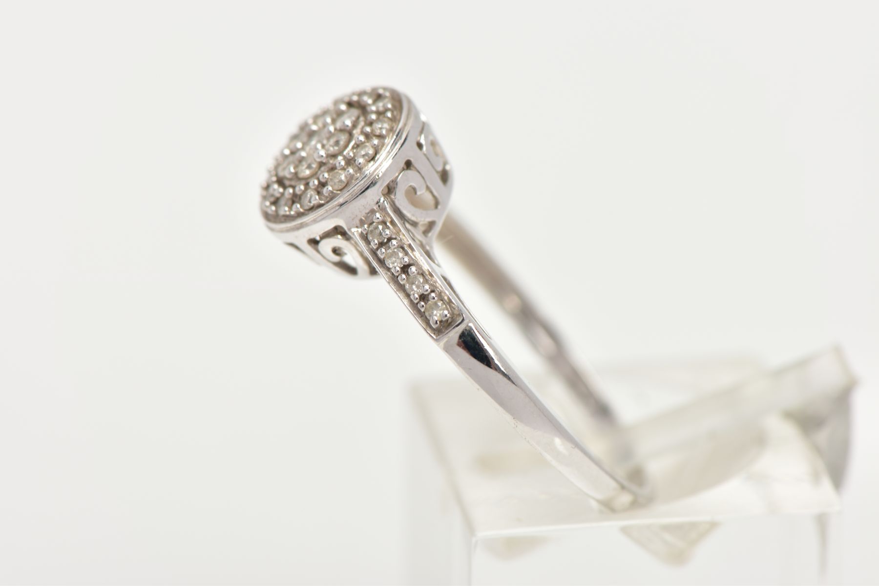 A 14CT WHITE GOLD DIAMOND RING, of a circular design, set with round brilliant cut diamonds and - Image 2 of 4