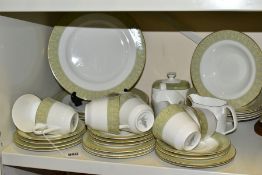 A THIRTY SIX PIECE ROYAL DOULTON 'SONNET' H5012 DINNER SERVICE, comprising a gravy boat with