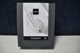 A PAIR OF BOSE NOISE CANCELLING HEADPHONES 700 (in new unused condition main seal broken) (