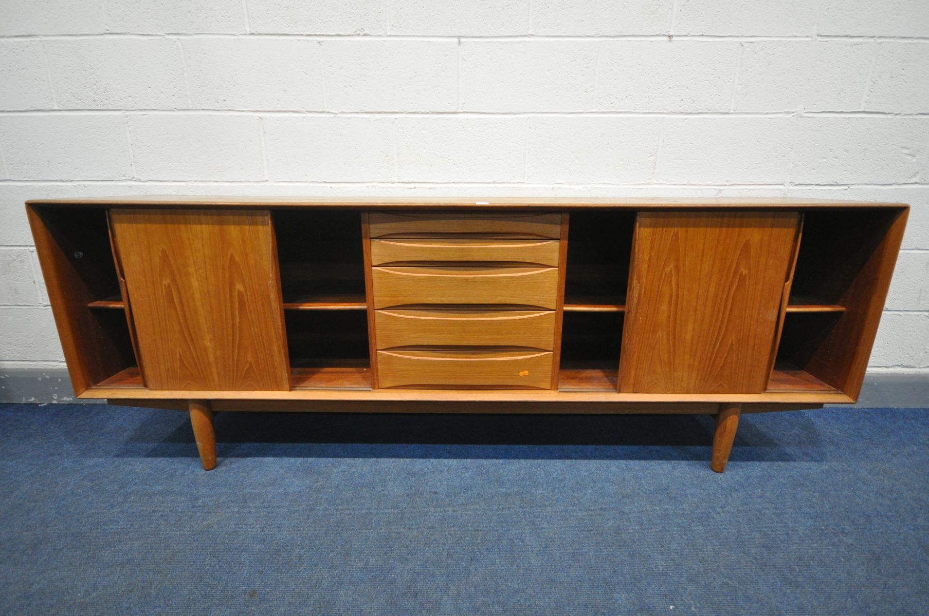 A MID CENTURY DANISH TEAK SIDEBOARD, possibly 'Dyrlund' that's inspired by Arne Vodder's Triennale - Image 3 of 8