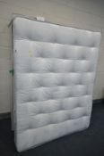 A DREAMS TEAM GB 5FT DIVAN BED