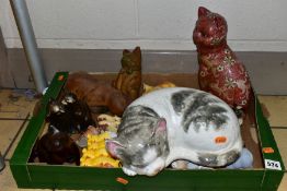 A BOX AND LOOSE OF CAT ORNAMENTS, including Beswick and Royal Doulton seal point cats, model numbers