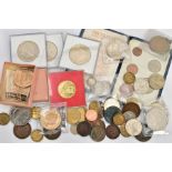 A PLASTIC BOX CONTAINING A FEW MIXED COINS, to include 5 x five-pound coins, a 1937 five-mark coin