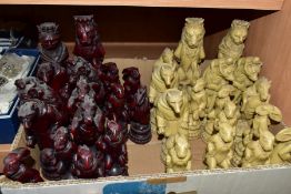 AN OVERSIZED REYNARD THE FOX CHESS SET, with large, dark red and cream, animal character resin