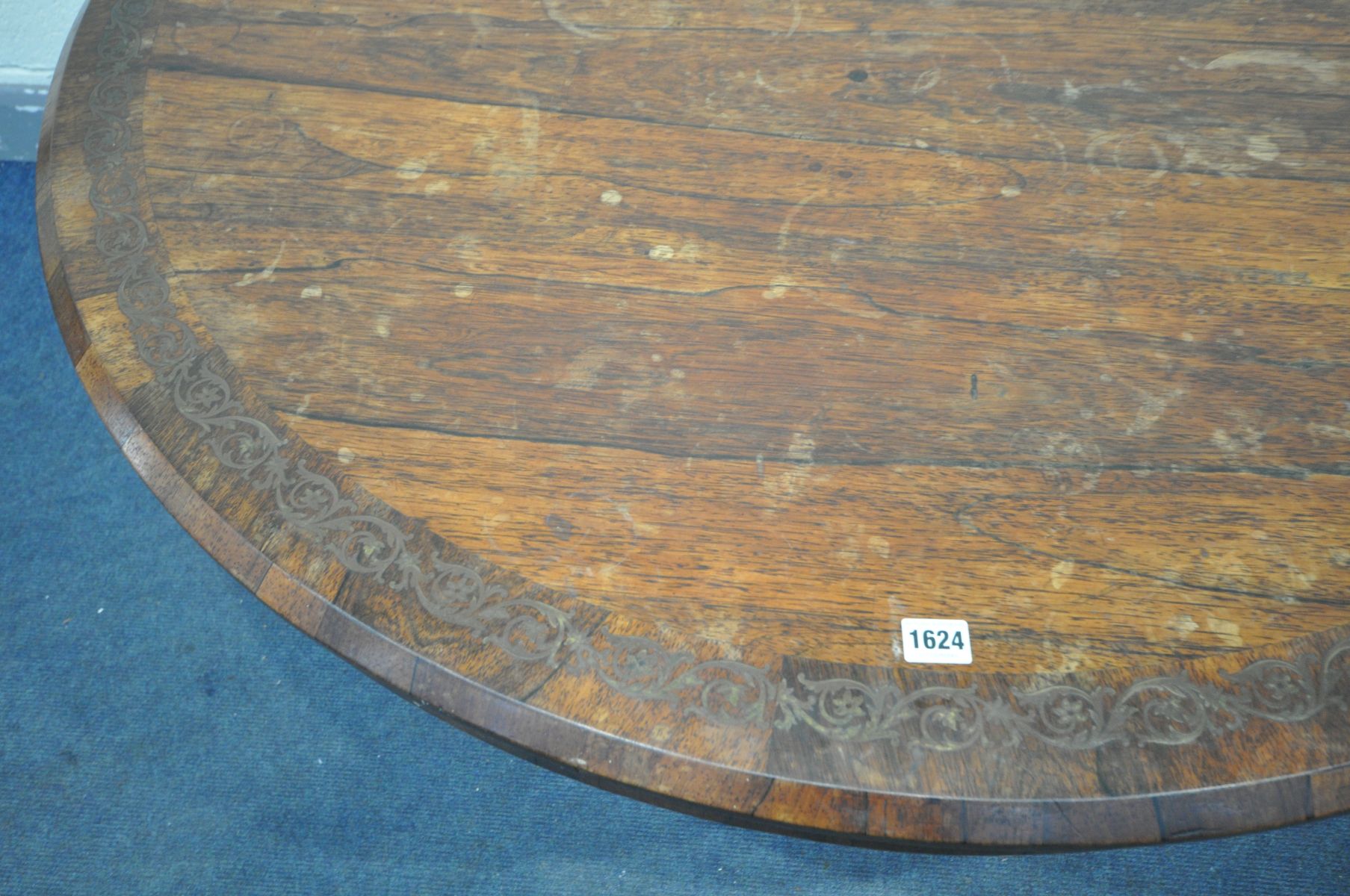 A GEORGE IV ROSEWOOD BREAKFAST TABLE, the circular tilt-top with a foliate brass inlaid border, on a - Image 3 of 11