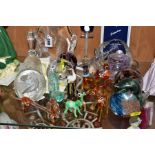 A COLLECTION OF MODERN GLASS PAPERWEIGHTS HAND BLOWN ANIMAL AND BIRD FIGURES, ETC, including a