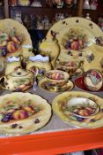 A COLLECTION OF AYNSLEY ORCHARD GOLD GIFT AND TEAWARES, nineteen pieces comprising two breakfast