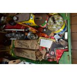 A BOX OF VINTAGE OIL CANS, AUTOMOBILIA AND SUNDRY ITEMS, to include an Esso oil jug, Castrol GTX,