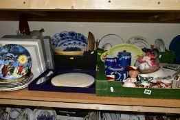 THREE BOXES AND LOOSE CERAMICS AND GLASSWARES, to include a boxed Royal Worcester Silver Viceroy