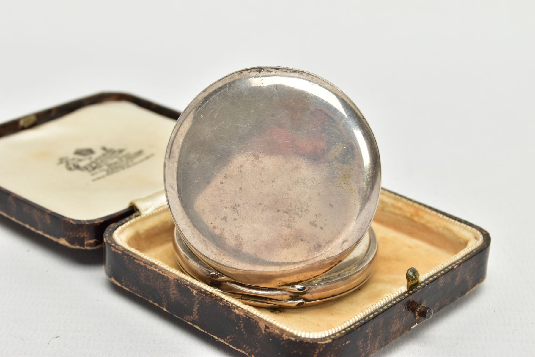A SILVER CASED POCKET WATCH, a hand wound hunter pocket watch, white dial, roman numerals, - Image 2 of 5