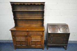 A MID TO LATE 20TH CENTURY OAK DRESSER, with two drawers, width 123cm x depth 45cm x height 176cm