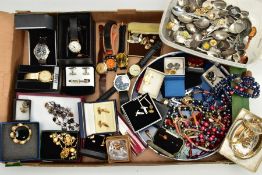 A BOX OF ASSORTED ITEMS, to include a white metal belt buckle of an oval form detailed with a yellow