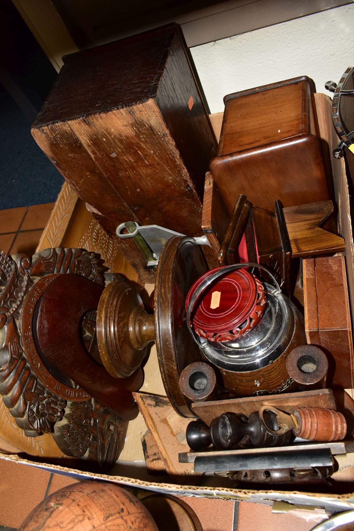 TWO BOXES AND LOOSE TREEN, METALWARES, ETC, including wooden jewellery boxes, reproduction globe, - Image 4 of 5