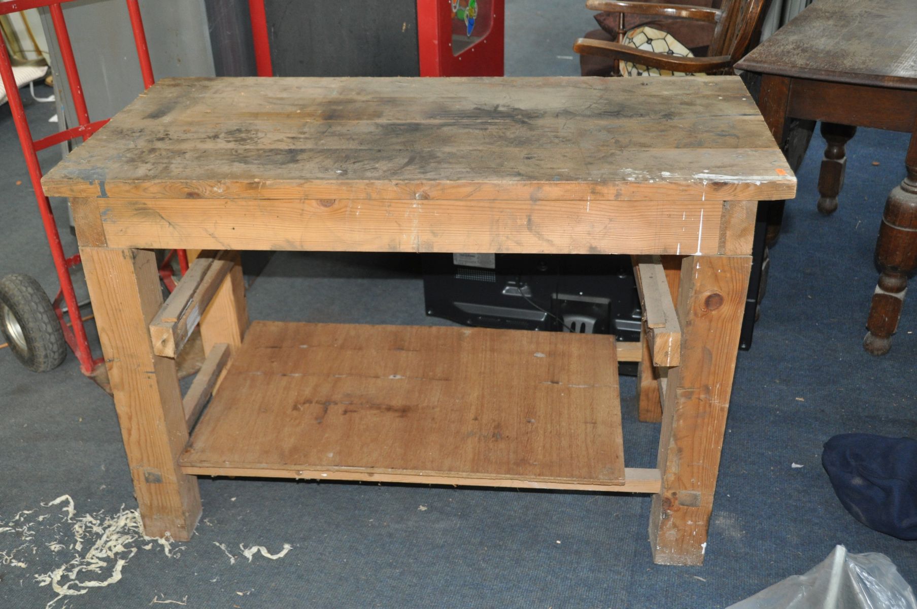 A MODERN BESPOKE PINE WORKBENCH with loose undershelf, width 122cm, depth 58cm and height 79cm