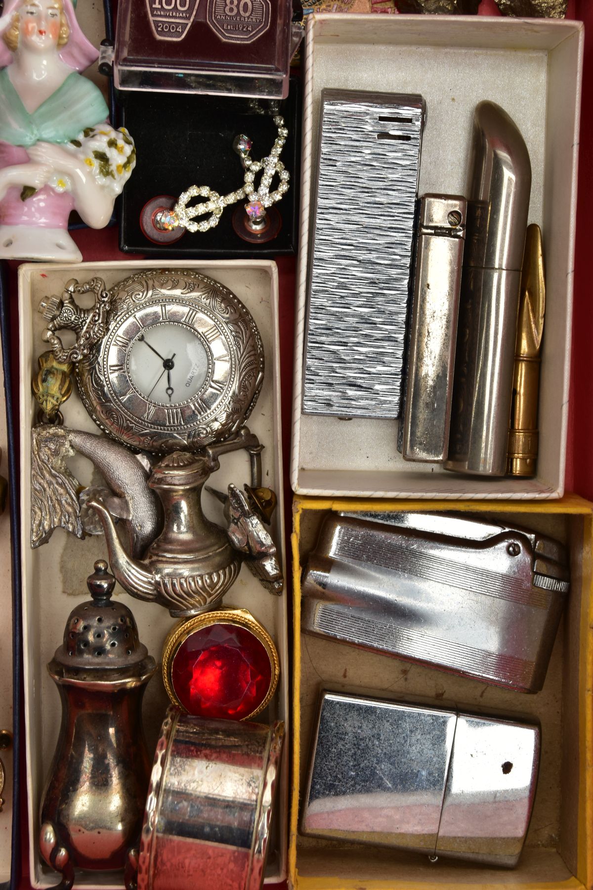 A BOX OF ASSORTED ITEMS, to include various enamelled cufflinks, tie clips and pin badges, - Image 4 of 4