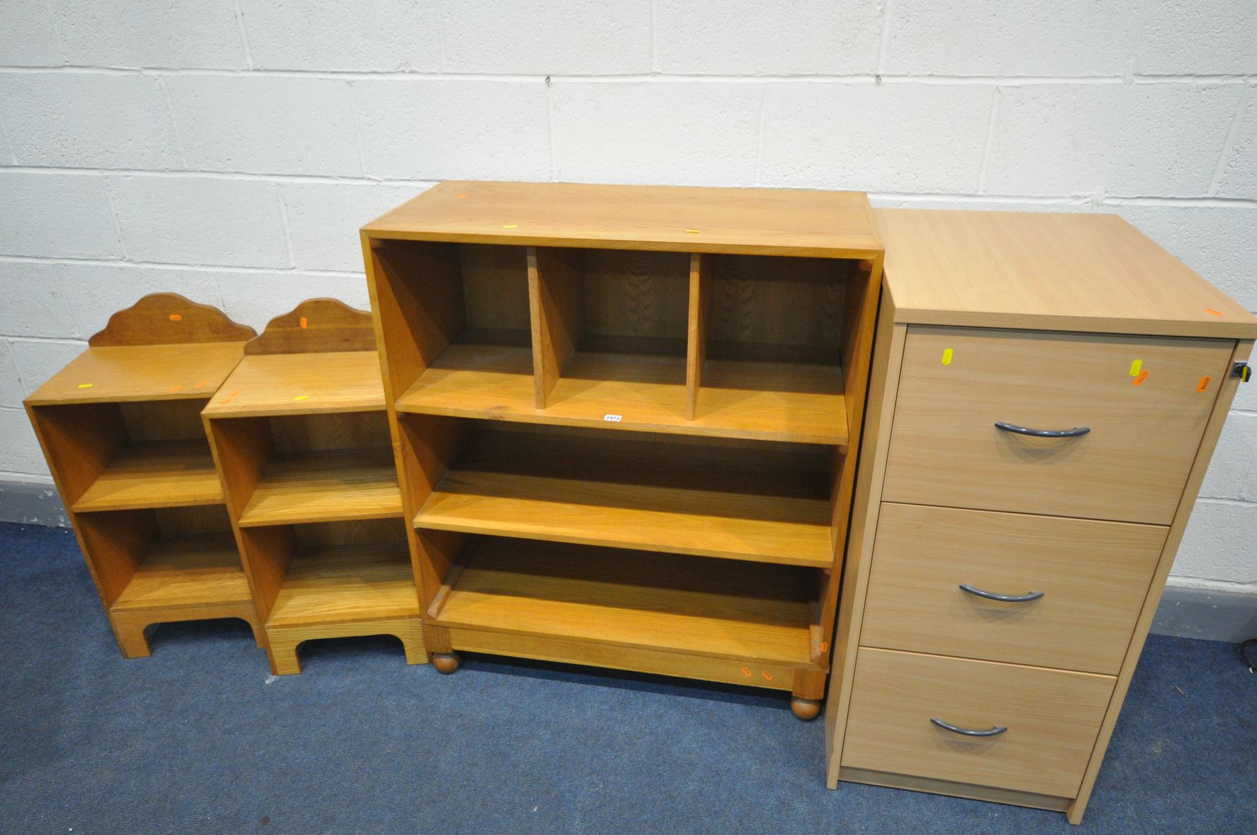 A LIGHT OAK STORAGE CABINET, with two shelves and two dividers, width 92cm x depth 44cm x height