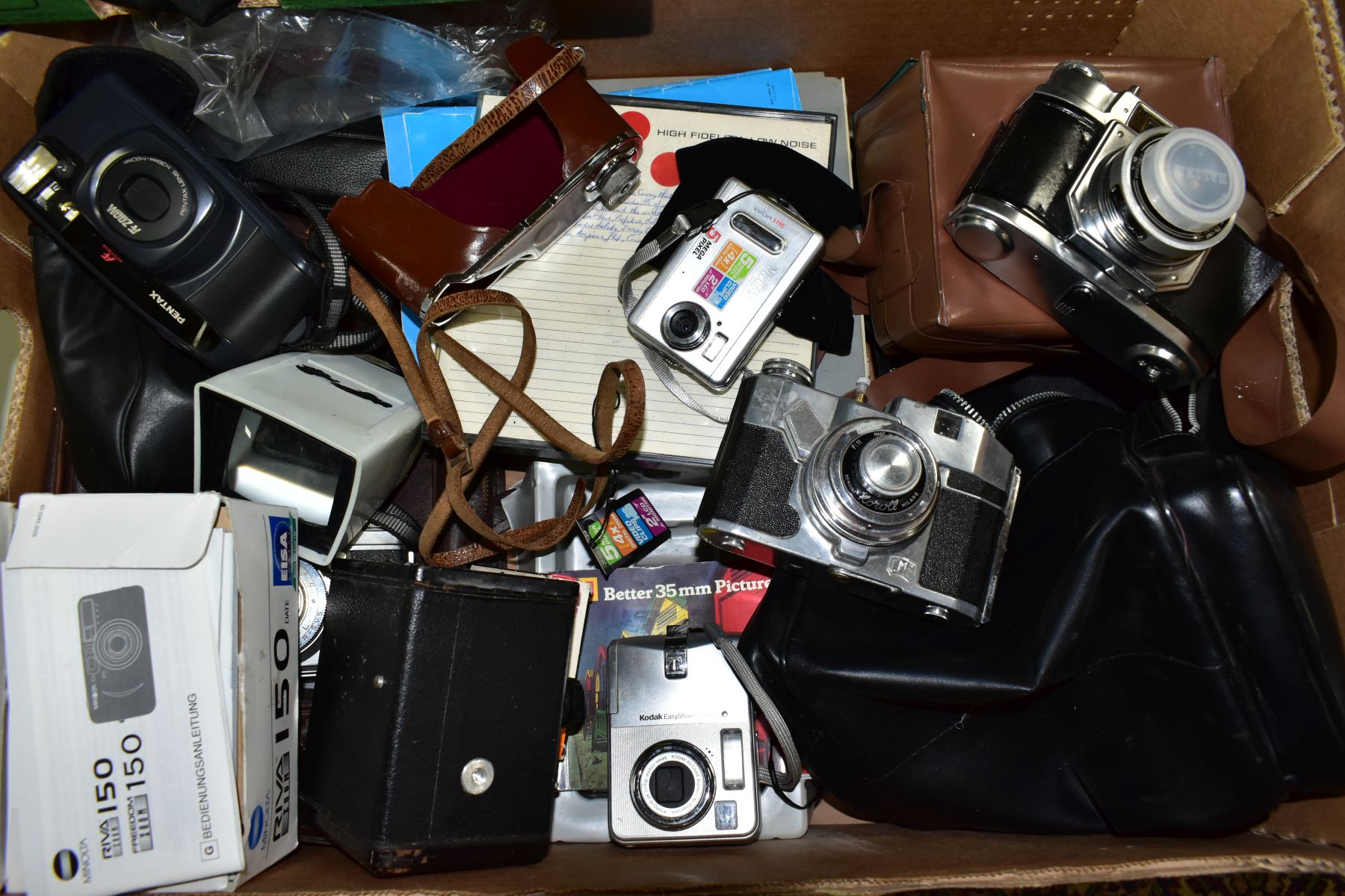FIVE BOXES AND LOOSE PHOTOGRAPHY EQUIPMENT, including assorted Kodak and other used cameras, empty - Image 8 of 8