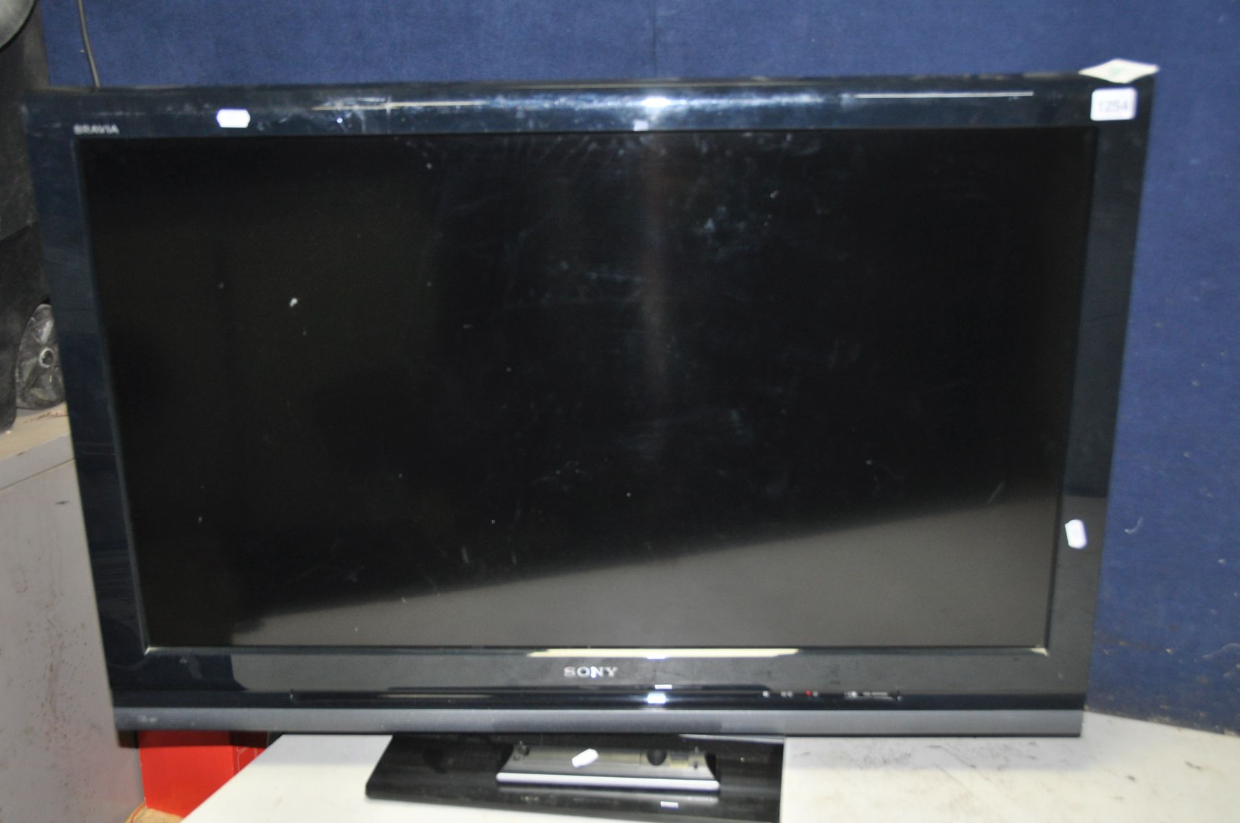 A SONY BRAVIA KDL-40V4000 40in TV with remote (PAT pass and working) - Image 2 of 2