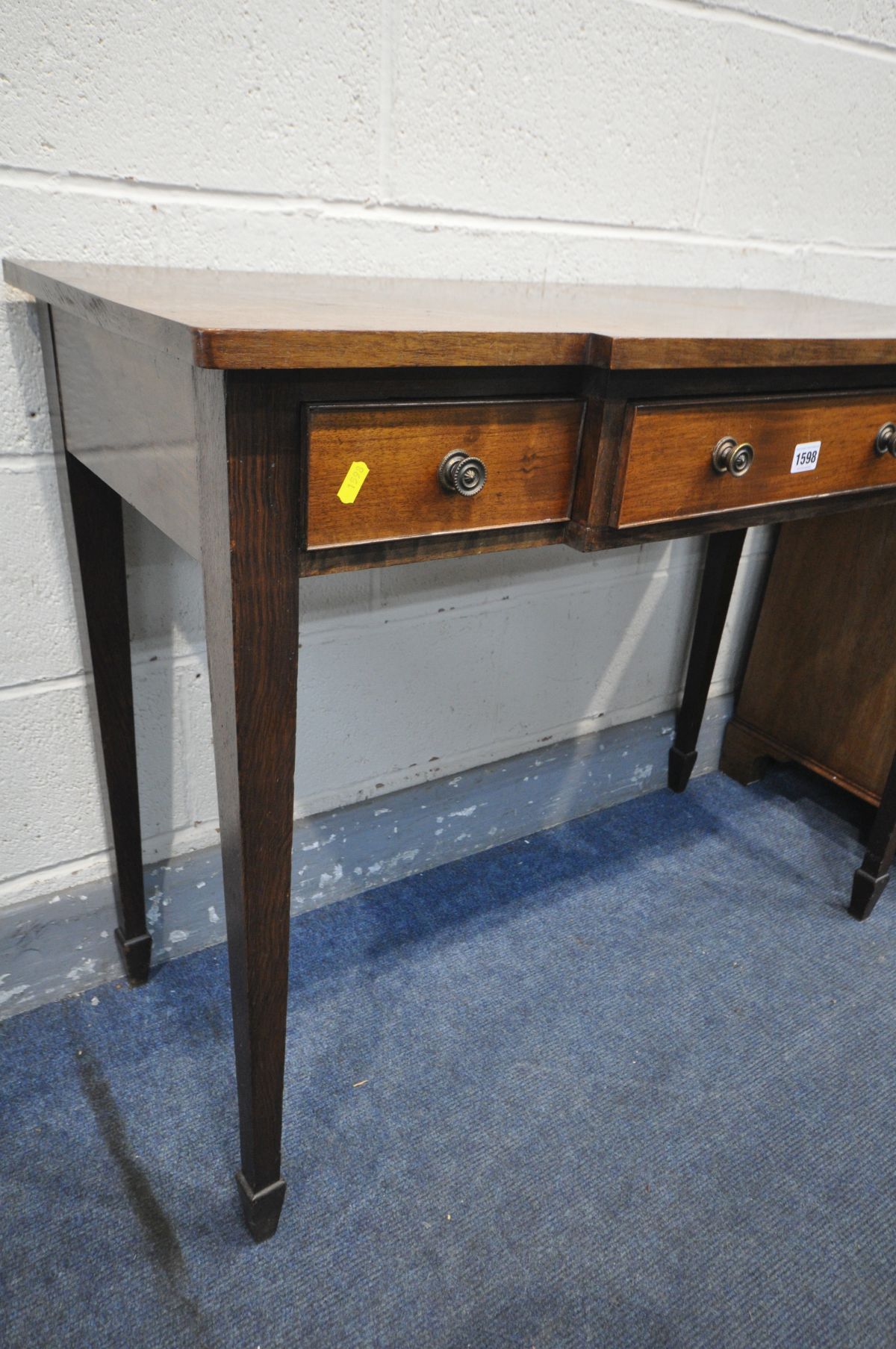 A GEORGIAN STYLE MAHOGANY CHEST OF FOUR LONG DRAWERS, with a brushing slide, on bracket feet, - Image 5 of 5