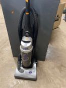 A VAX SWIFT TURBO VACUUM CLEANER (PAT pass and working)