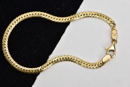 A YELLOW METAL BRACELET, flat herringbone bracelet fitted with a lobster claw clasp, stamped 750,