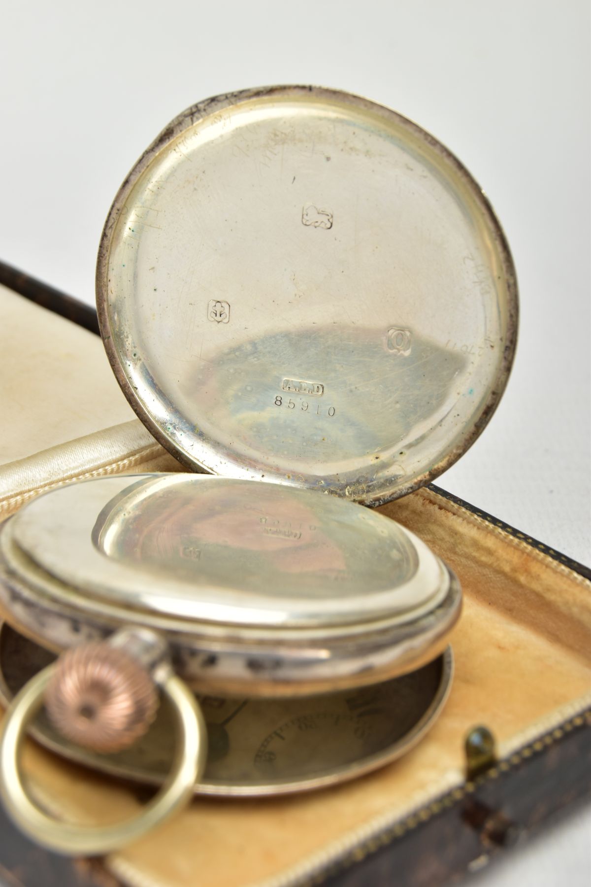 A SILVER CASED POCKET WATCH, a hand wound hunter pocket watch, white dial, roman numerals, - Image 4 of 5