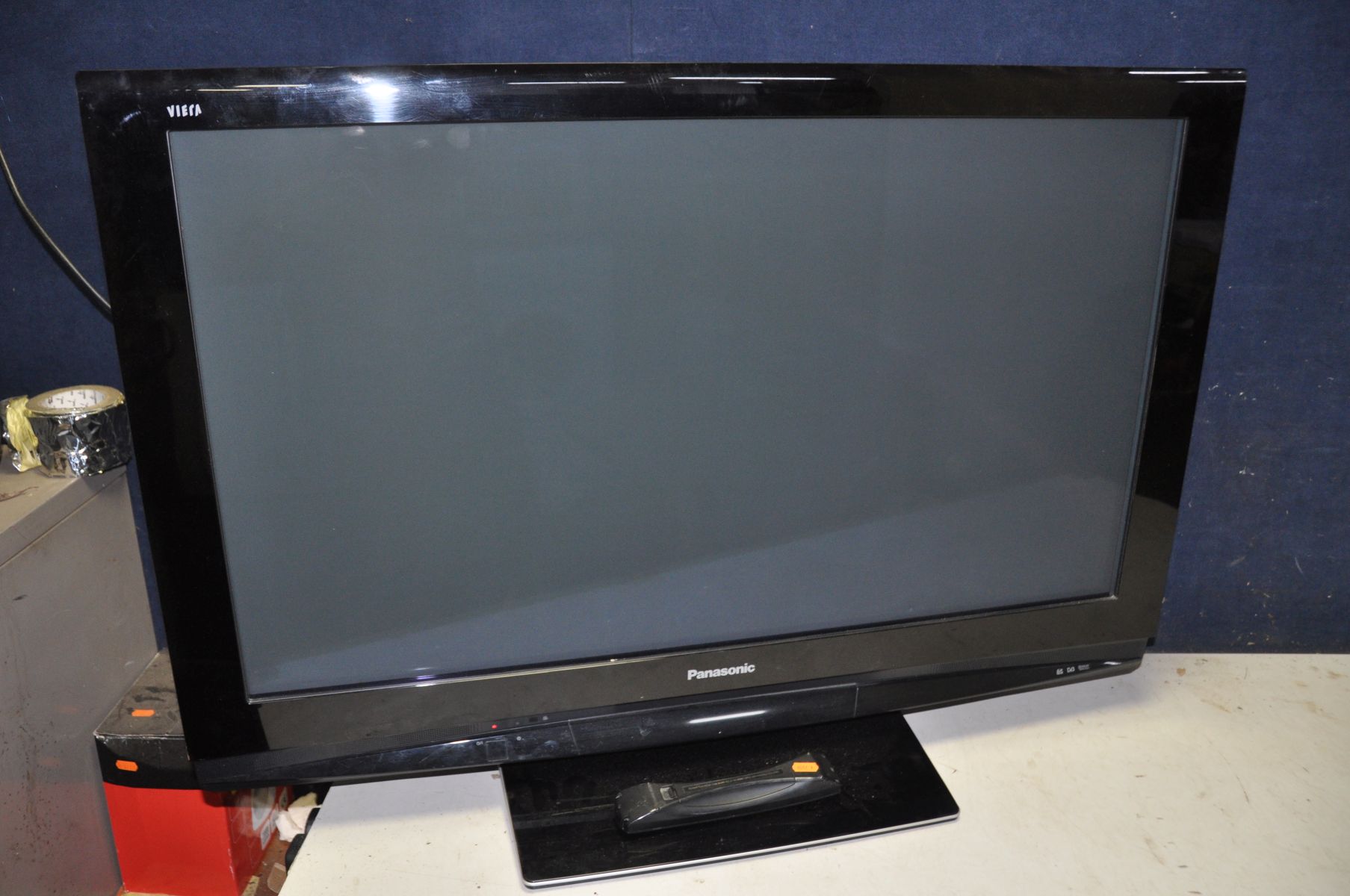 A PANASONIC TH-42PZ81B 42in TV with remote (PAT pass and working) - Image 2 of 2