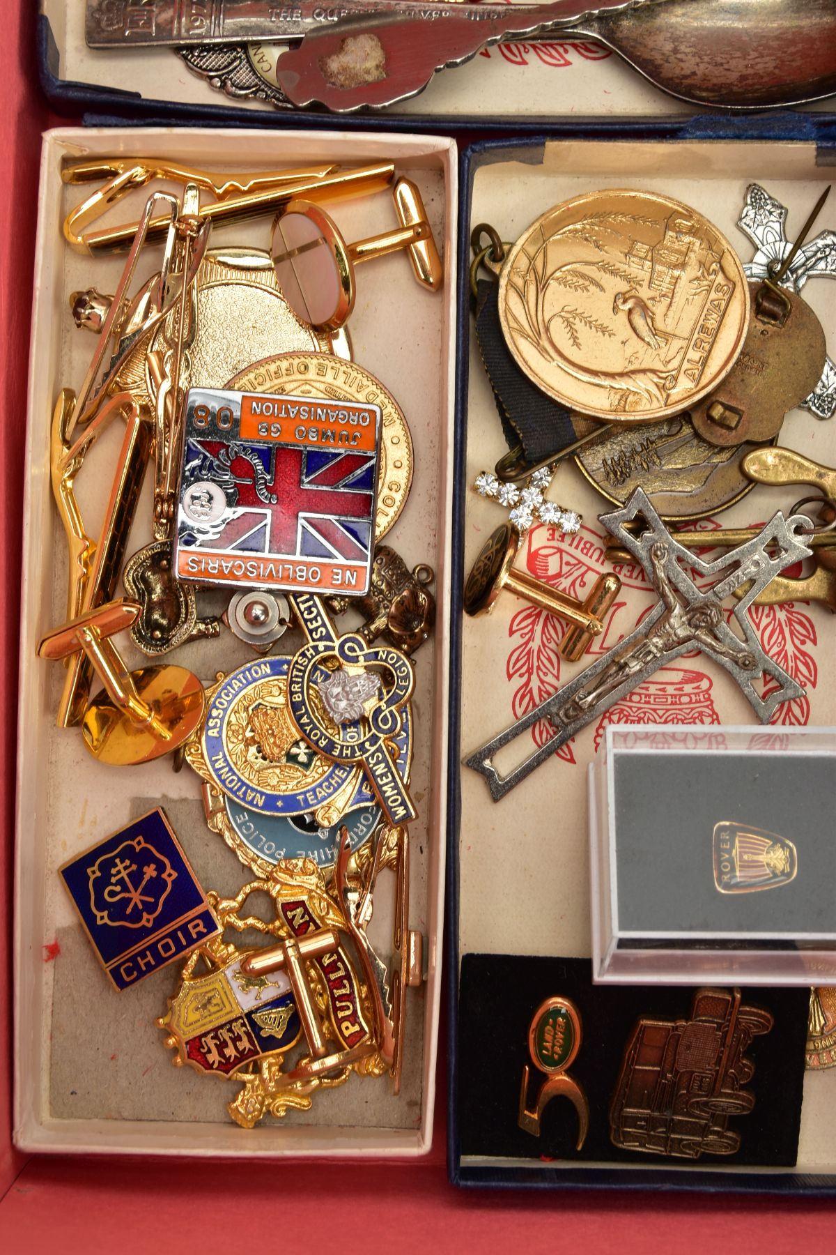 A BOX OF ASSORTED ITEMS, to include various enamelled cufflinks, tie clips and pin badges, - Image 3 of 4
