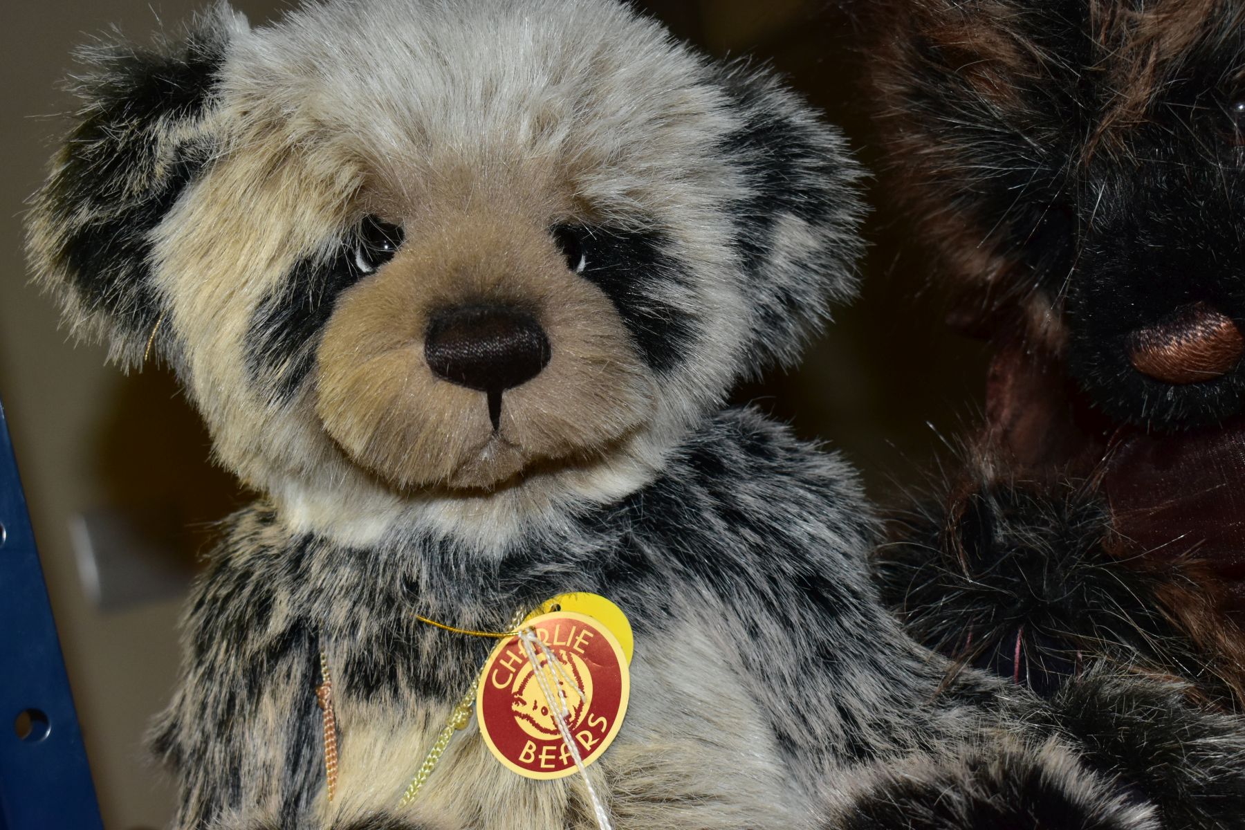 TWO CHARLIE BEARS TEDDY BEARS, comprising 'Higgins' having grey mottled plush and fully jointed - Image 2 of 3