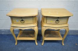 A PAIR OF 'WILLIS AND GAMBIER' LIGHT OAK SINGLE DRAWER BEDSIDE CABINETS, with a brushing slide, on