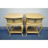 A PAIR OF 'WILLIS AND GAMBIER' LIGHT OAK SINGLE DRAWER BEDSIDE CABINETS, with a brushing slide, on