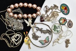 AN ASSORTMENT OF WHITE METAL AND COSTUME JEWELLERY, to include two micro mosaic brooches, a