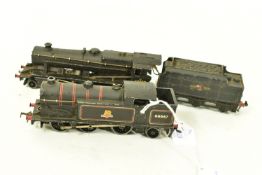 AN UNBOXED HORNBY DUBLO CLASS 8F LOCOMOTIVE AND TENDER, No.48158, B.R. black livery (LT25/3225),
