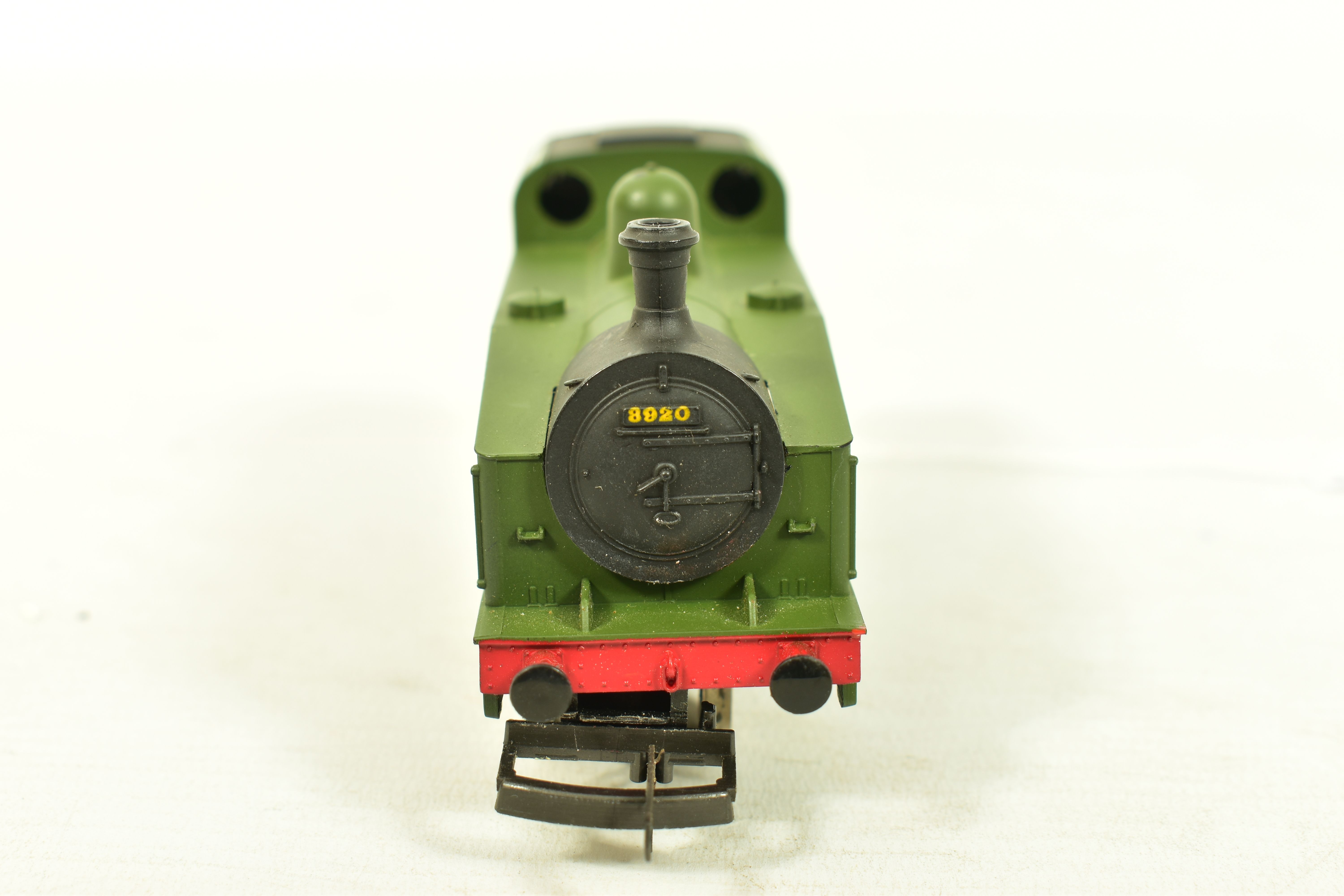 SIX BOXED LIMA OO GAUGE CLASS J50 TANK LOCOMOTIVES, 4 x No.8920, L.N.E.R. green livery (L205101), - Image 11 of 13