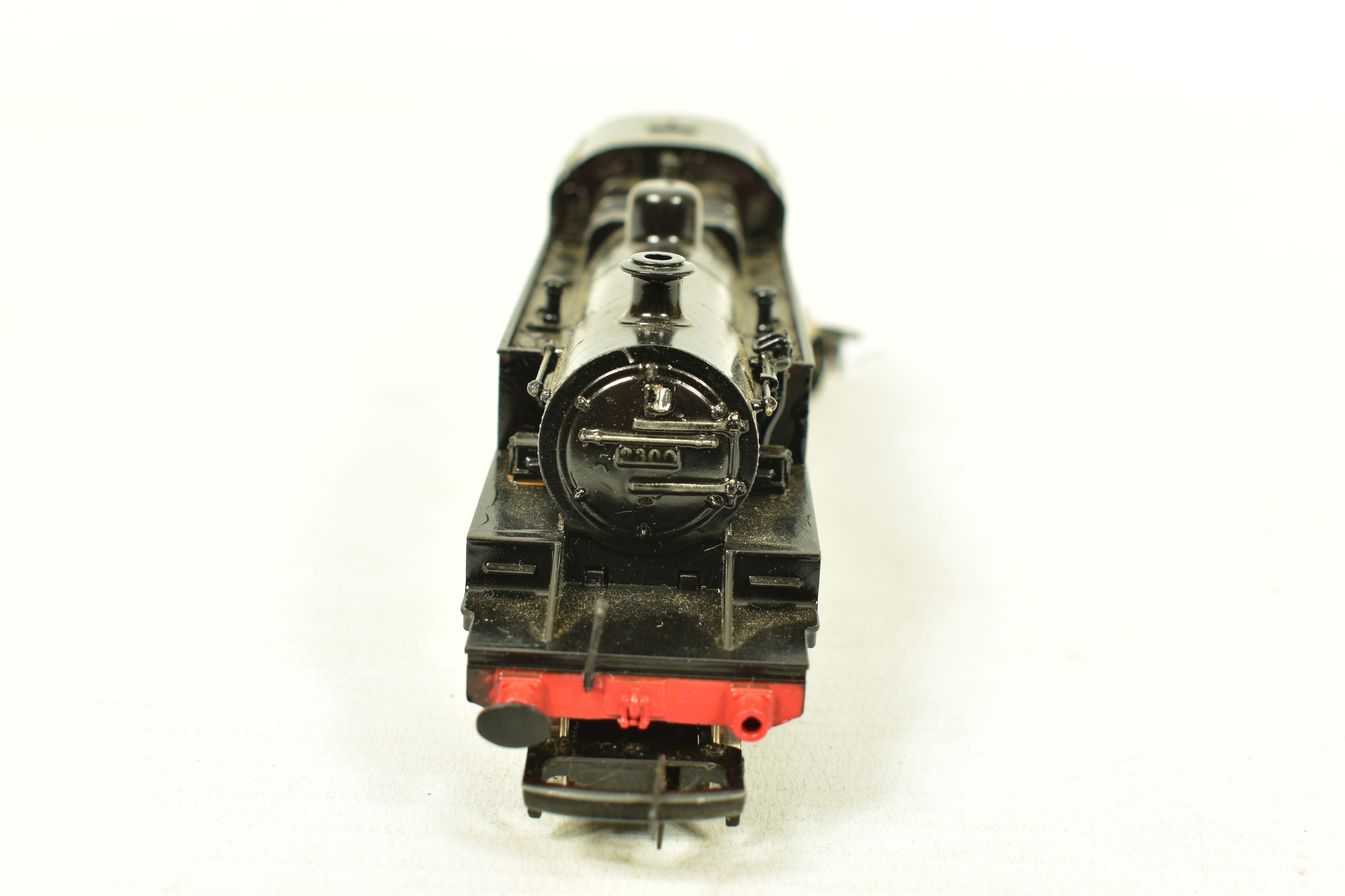 FOUR BOXED TRI-ANG AND HORNBY OO GAUGE TANK LOCOMOTIVES, Tri-ang Standard class 3 No.82004, Dublo - Image 3 of 10