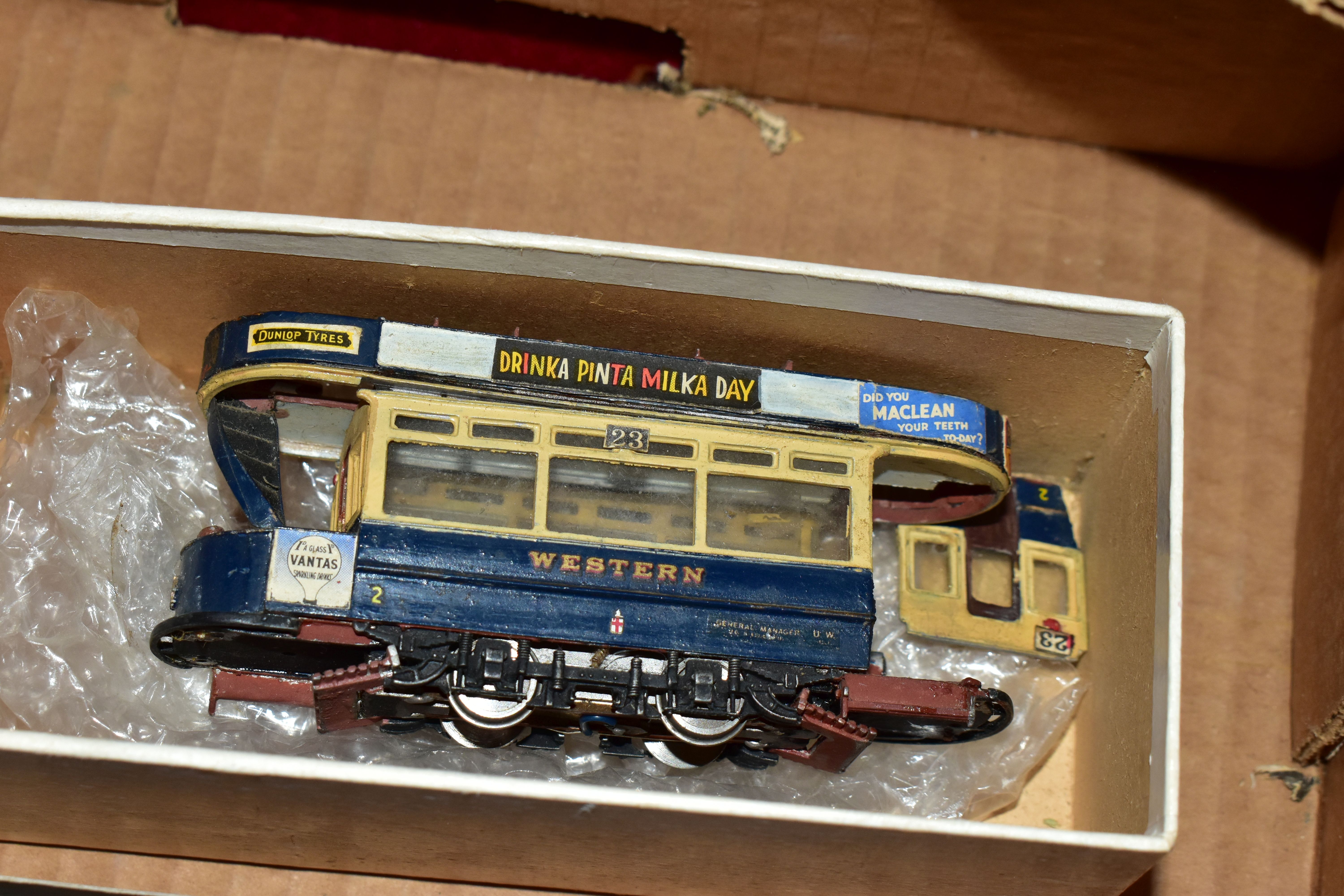 A OO GAUGE LOCOMOTIVE AND TENDER BODY SCRAP YARD, assorted bodyshells to include Hornby Dublo, Bec - Image 3 of 22