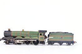 A BOXED HORNBY DUBLO CASTLE CLASS LOCOMOTIVE, 'Cardiff Castle' No.4075, B.R. lined green livery (