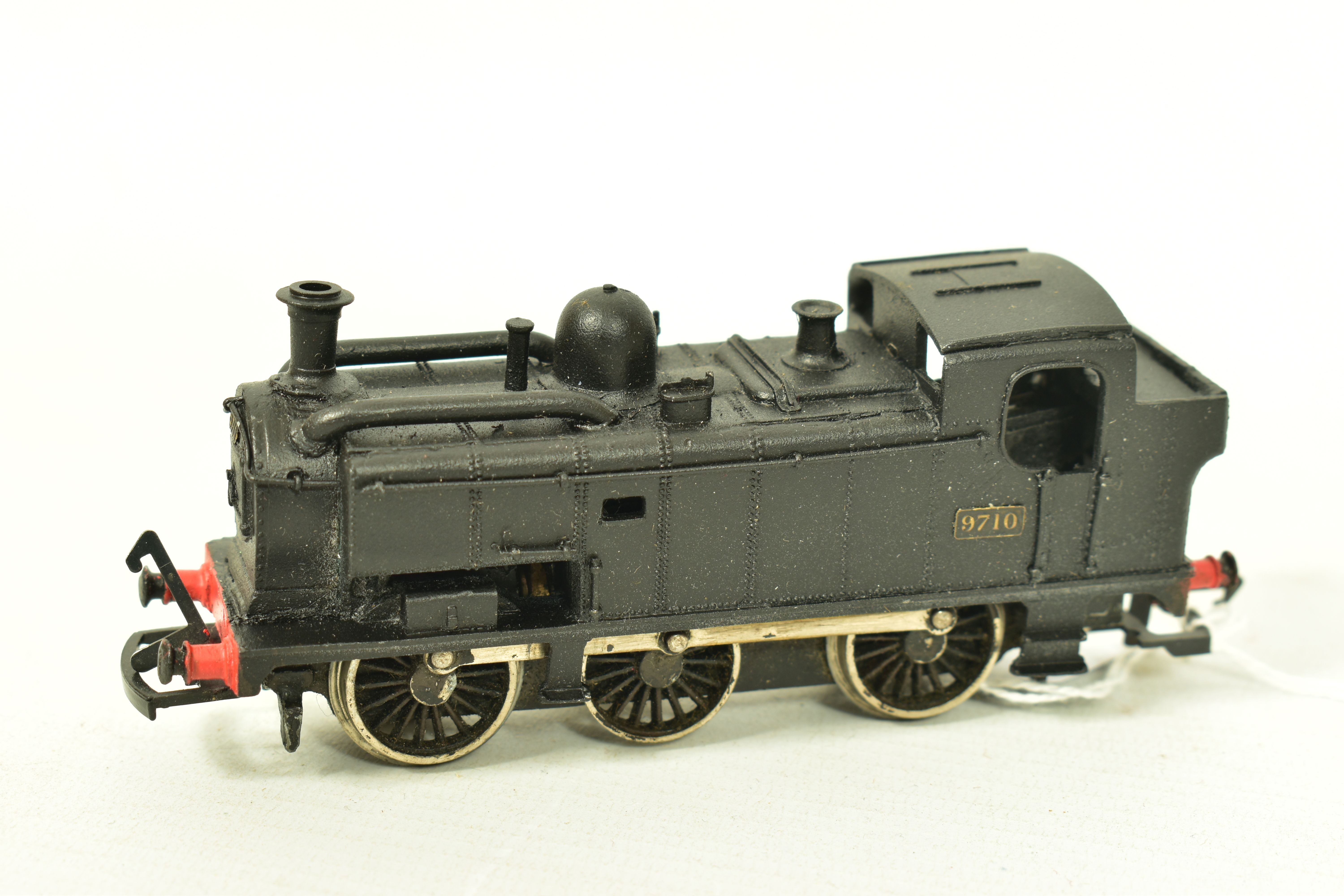 FOUR BOXED CONSTRUCTED OO GAUGE G.W.R. TANK LOCOMOTIVE KITS, K's Kits 13XX class No.1363, unmarked - Image 4 of 5