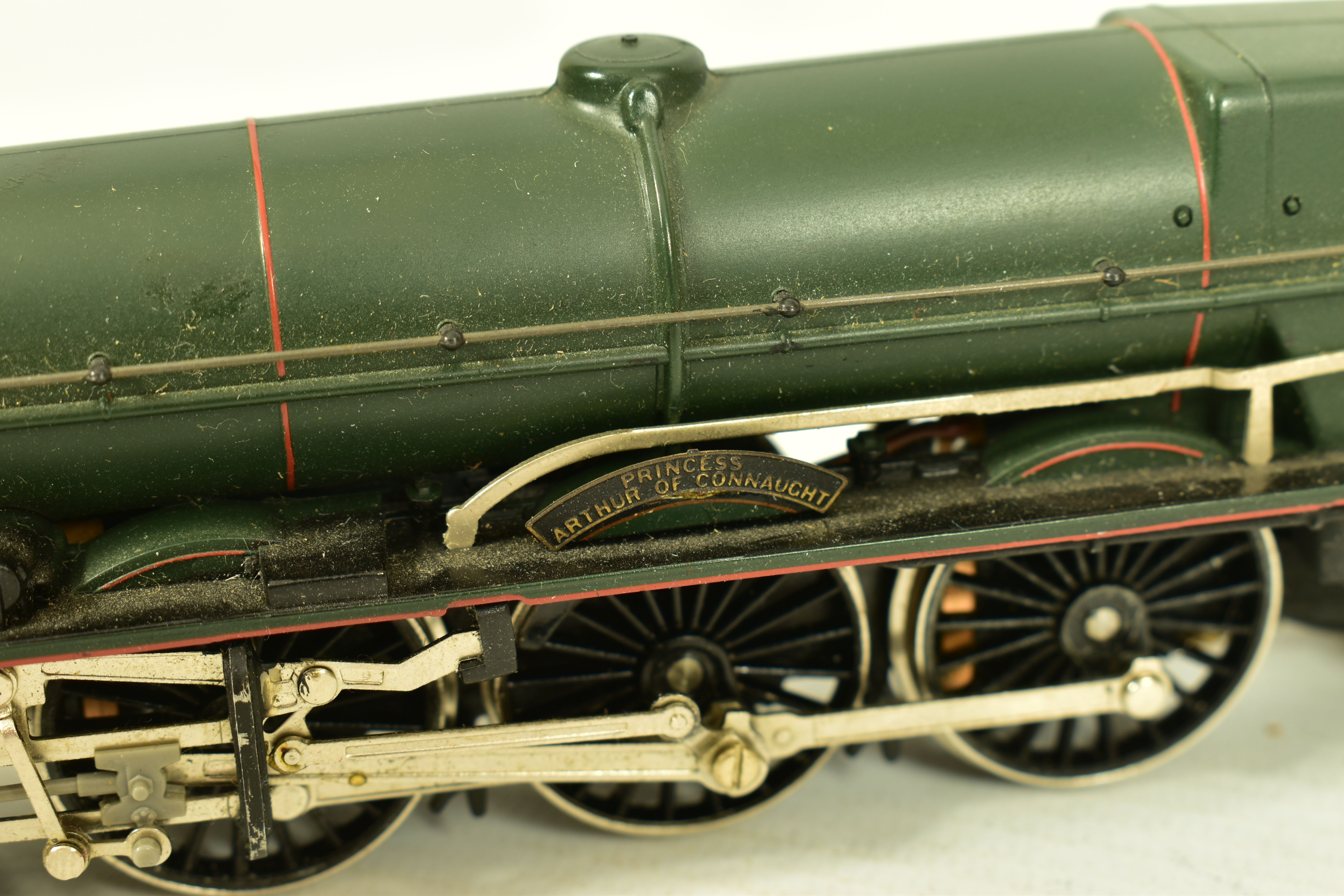 THREE BOXED HORNBY RAILWAYS OO GAUGE PRINCESS AND DUCHESS CLASS LOCOMOTIVES, 'Princess Margaret - Image 7 of 13