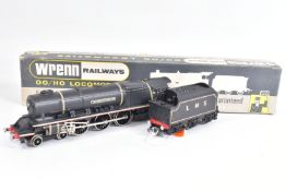 A BOXED WRENN OO GAUGE DUCHESS CLASS LOCOMOTIVE, 'Duchess of Hamilton' No.6229, L.M.S. lined black