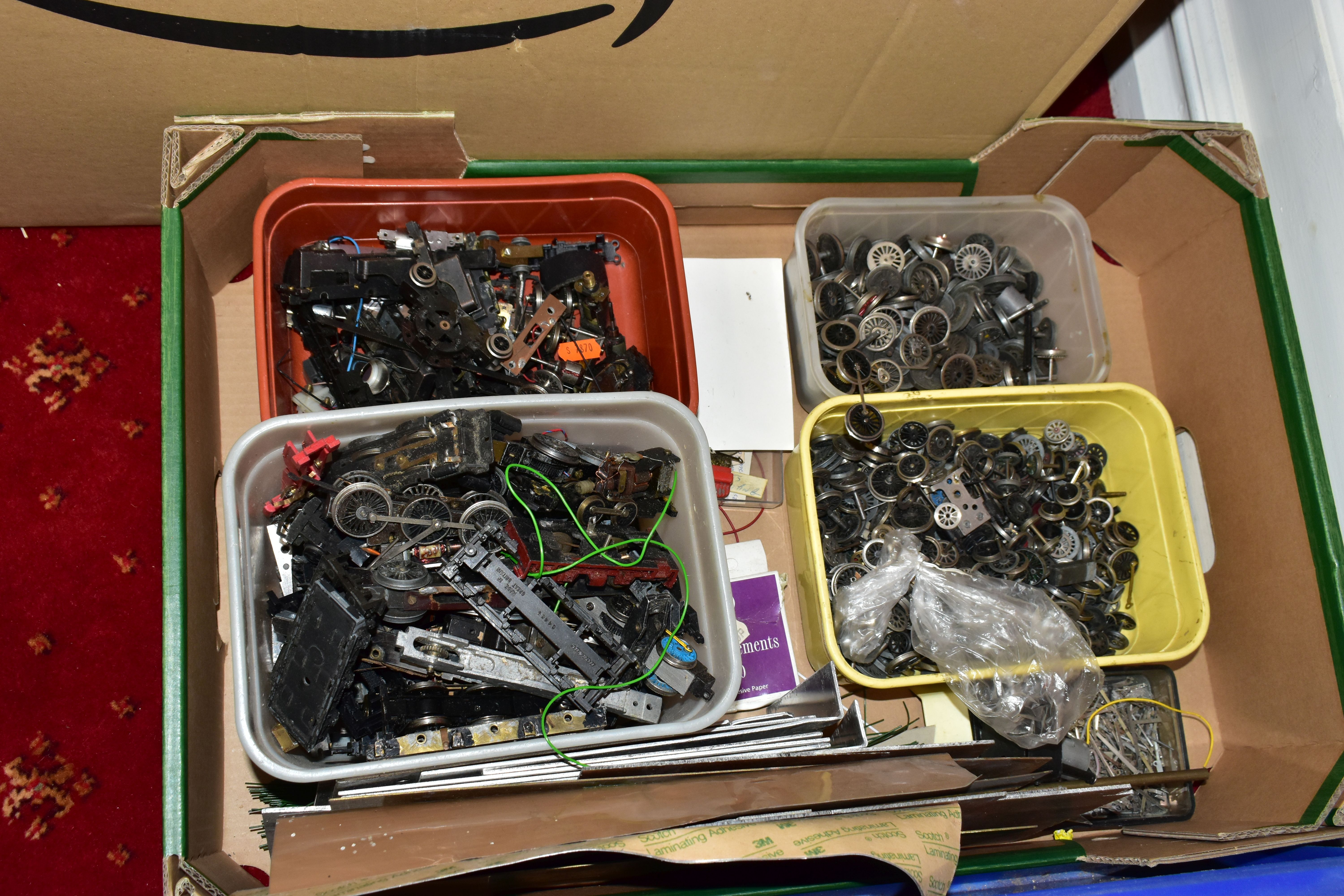 A VERY LARGE QUANTITY OF MODEL RAILWAY LOCOMOTIVE SPARE PARTS, ACCESSORIES AND TOOLS ETC., - Image 17 of 23